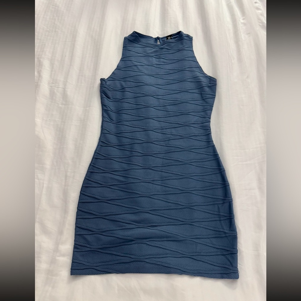 Elegant Blue Windsor Sleeveless Dress in size Large